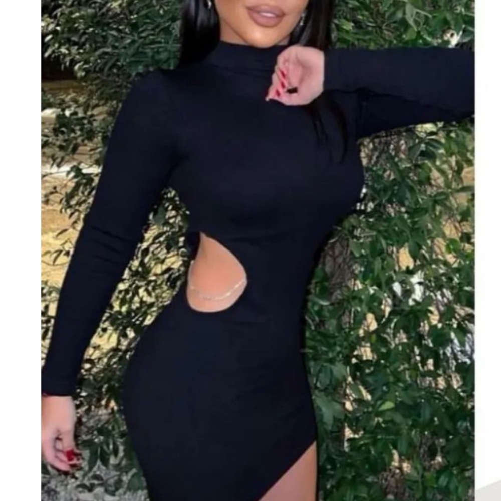 NEW ZARA Black Appliqué Chain Cut Out Seamless Knit Long Sleeve Midi Dress